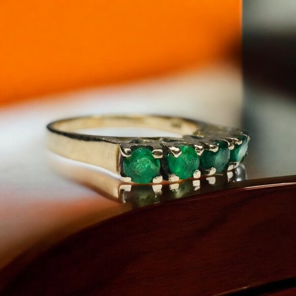 ANTIQUE- 10K Gold- Natural Emerald Ring- Size 7- 1/2tcw- Five Stone Ring -2.1g - Picture 10 of 16